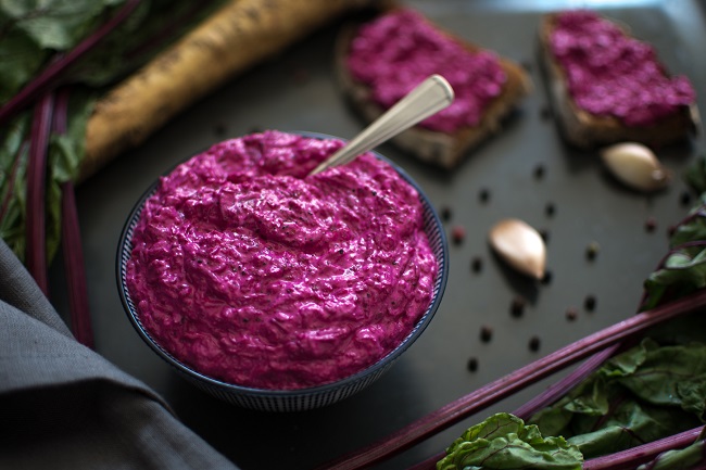 pomazanka_cervena_repa_recepty