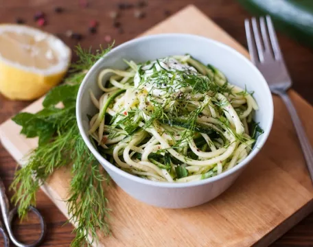 cuketovy_salat_recepty