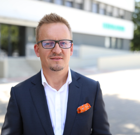 MUDr. Martin Kuncek, ředitel sítě dialyzačních středisek a nefrologických ambulancí B. Bran Avitum CZ/SK