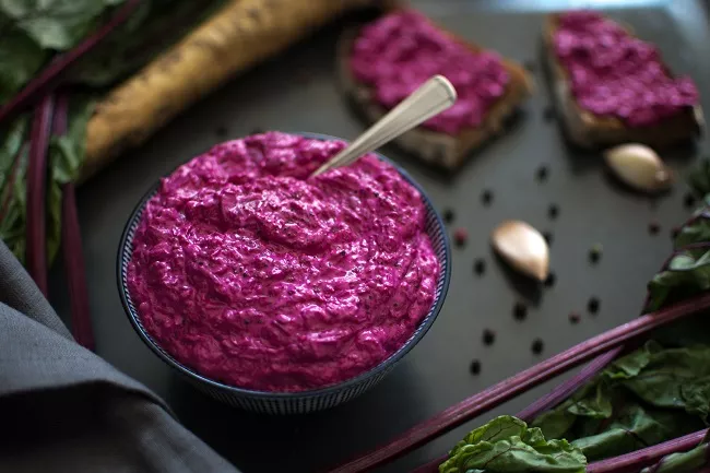 pomazanka_cervena_repa_recepty