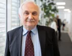 profesor vladimír tesař