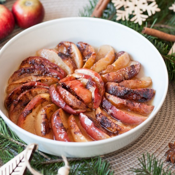 pecena_jablka_skorice_recepty